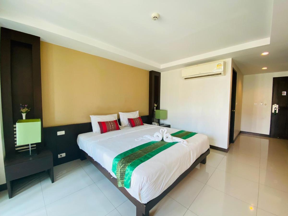 Tycoon By Goad Avadhess Hospitality 1km Walking Street Hotel
